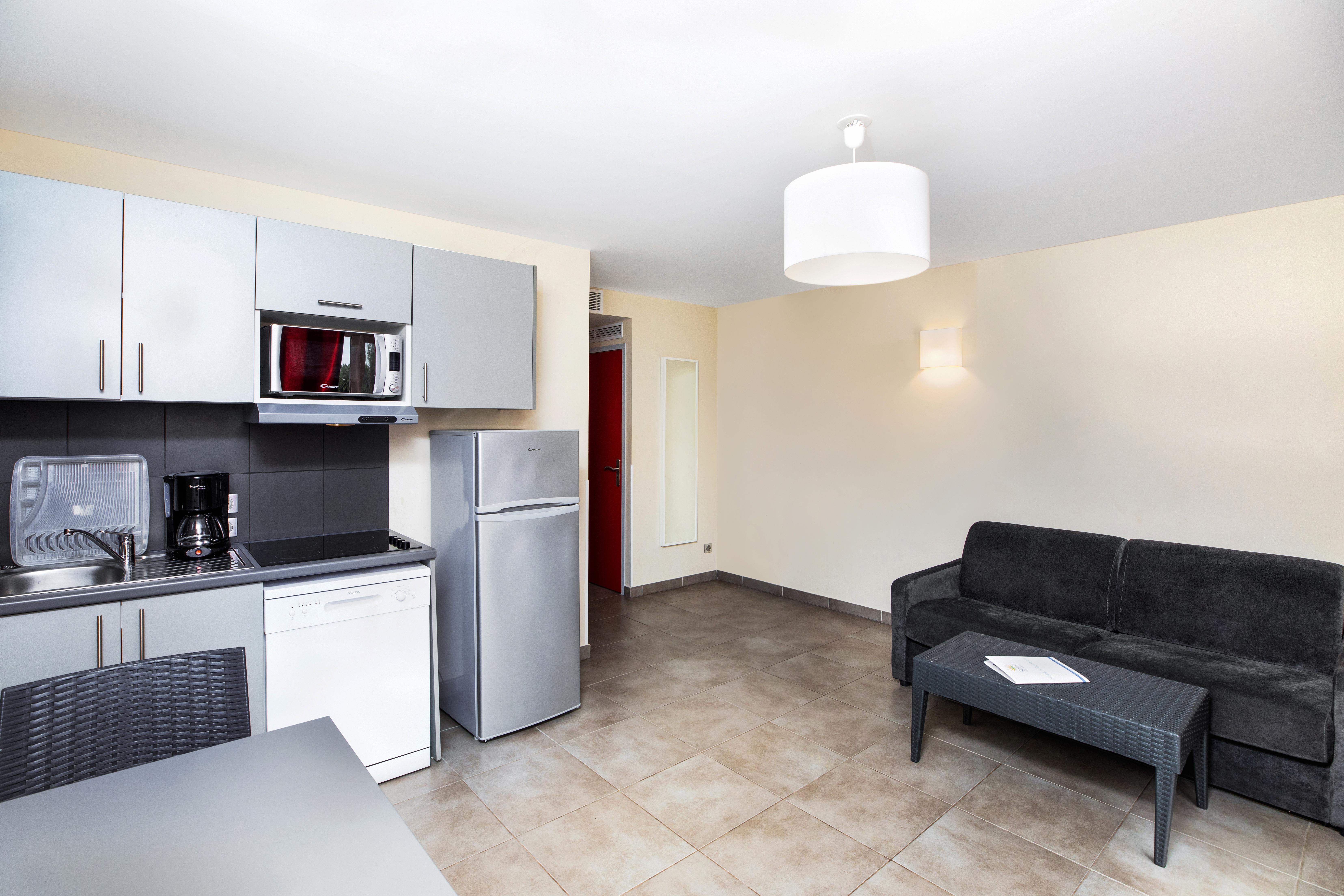 גרימו Sowell Residences Les Perles Du Golfe De Saint-Tropez מראה חיצוני תמונה