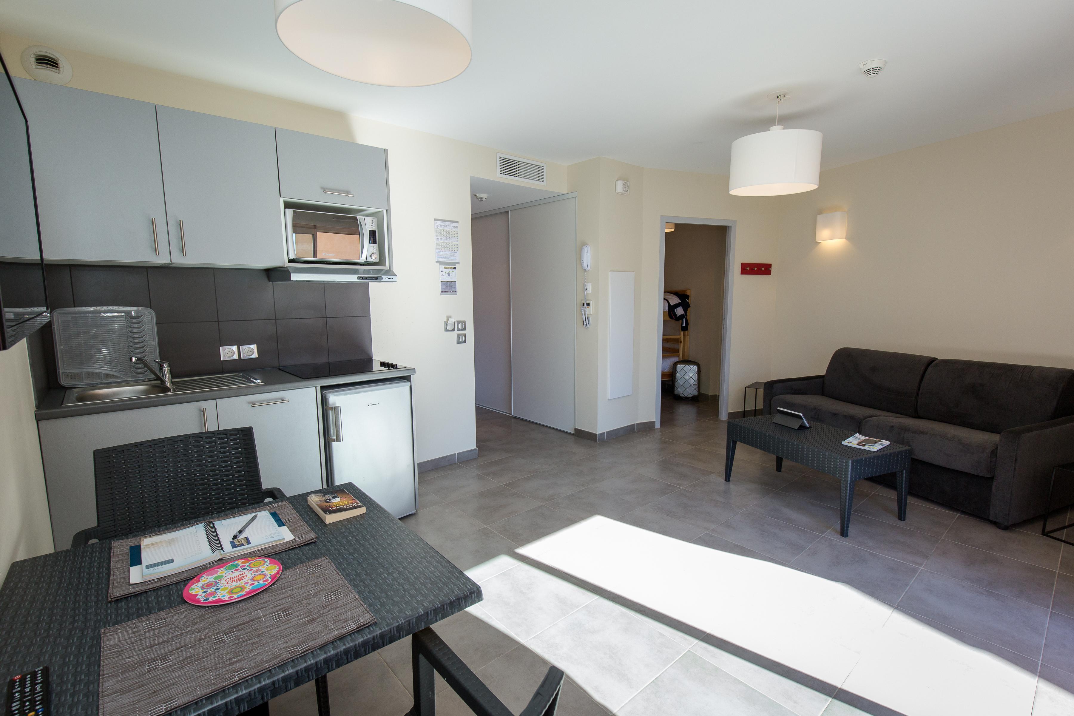 גרימו Sowell Residences Les Perles Du Golfe De Saint-Tropez מראה חיצוני תמונה