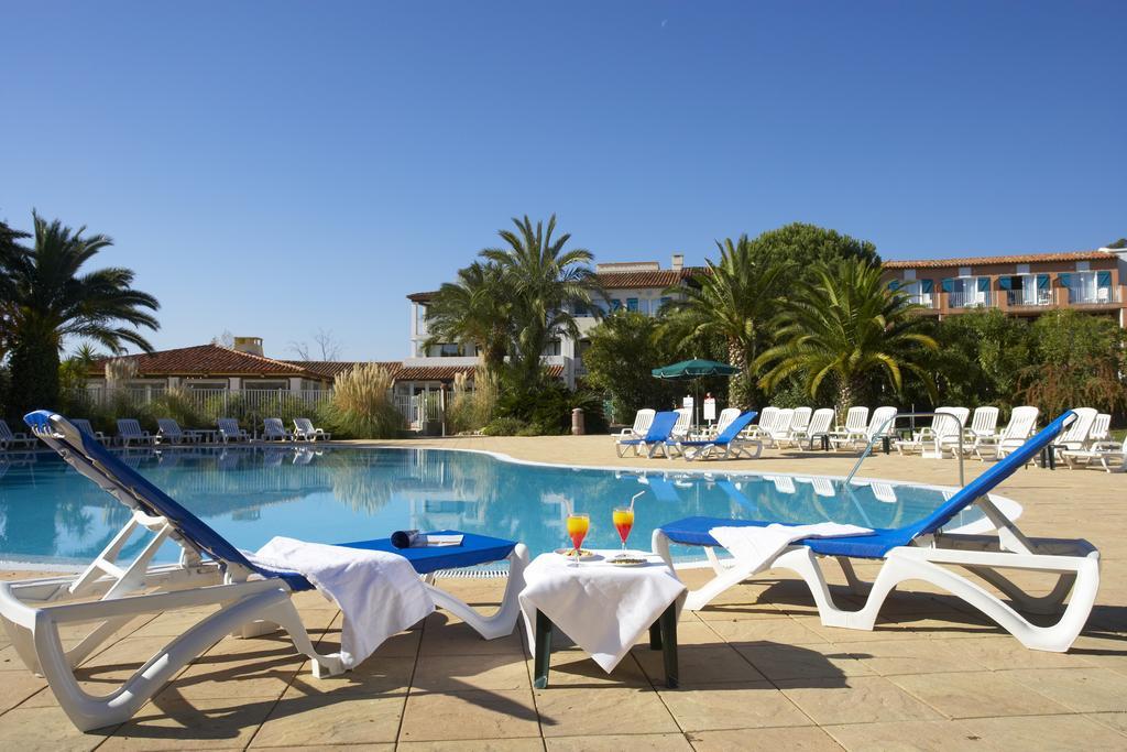 גרימו Sowell Residences Les Perles Du Golfe De Saint-Tropez מראה חיצוני תמונה